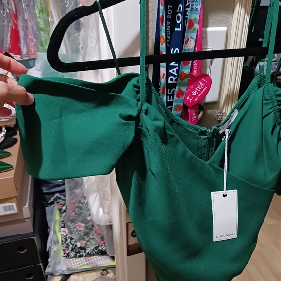 Woman top - Picture 2 of 3